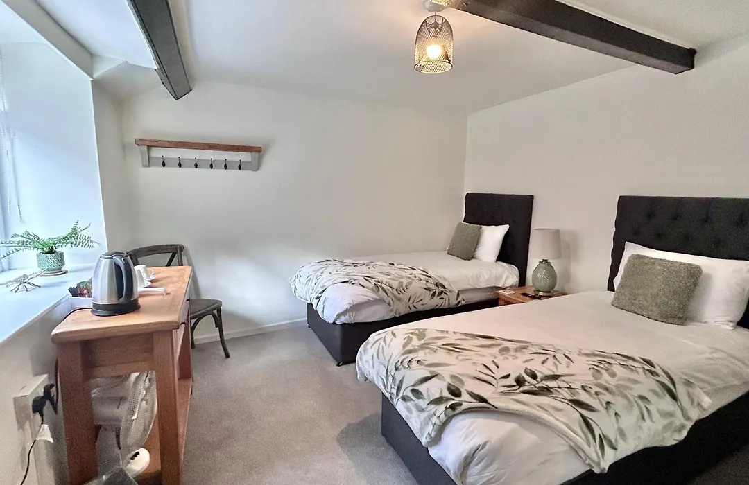 The Beacons Guest House-1