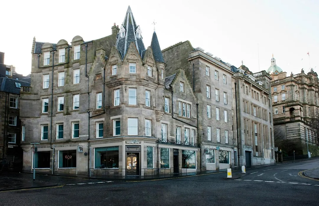 Motel One Edinburgh-Royal-1