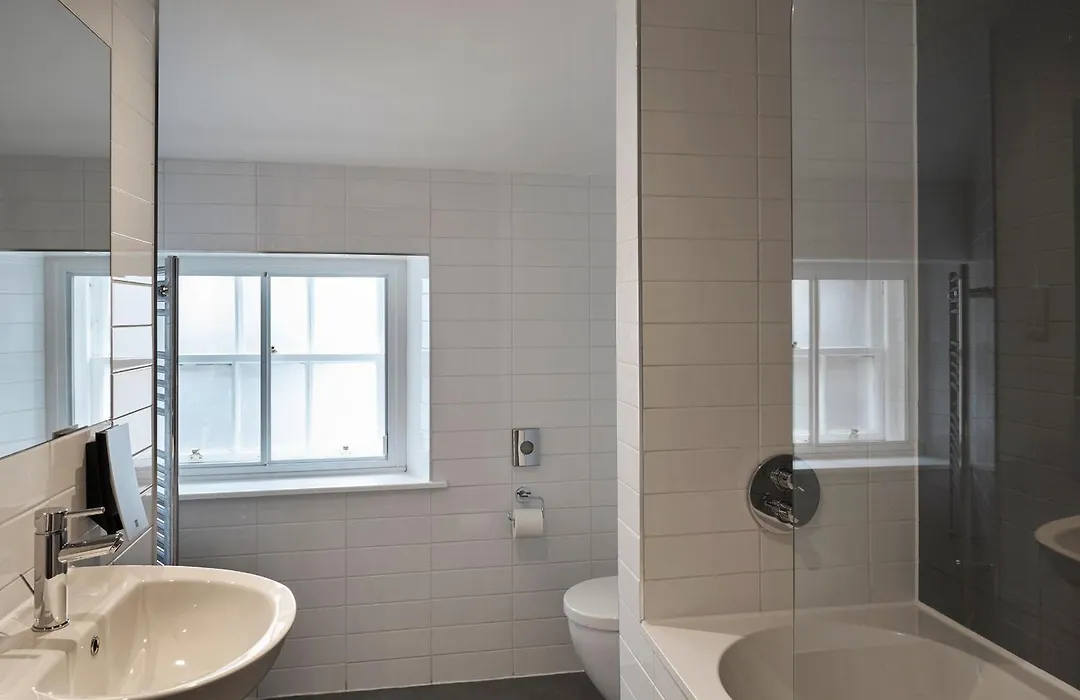 Four Points Flex By Sheraton Edinburgh-1