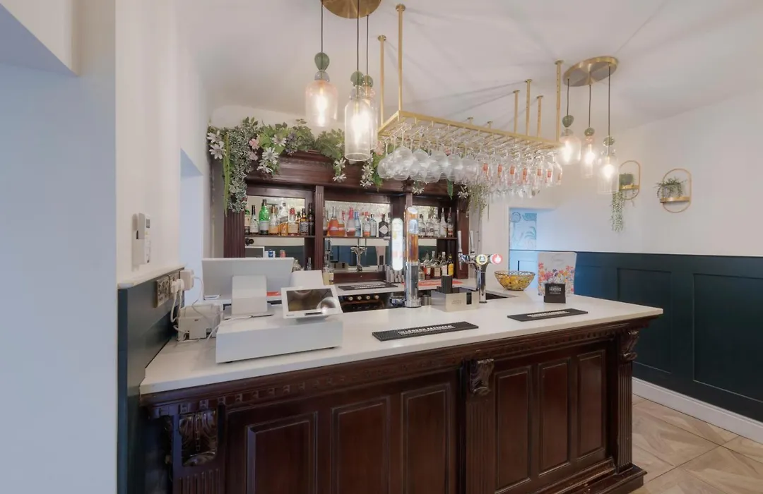 Somerset House Boutique Hotel And Restaurant-1