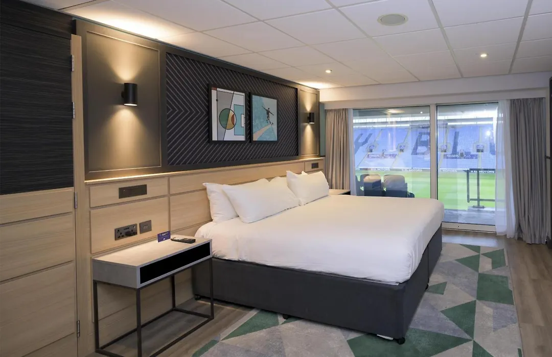 Doubletree By Hilton Coventry Building Society Arena-1