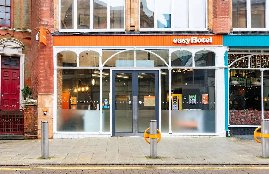 Easyhotel Birmingham-1