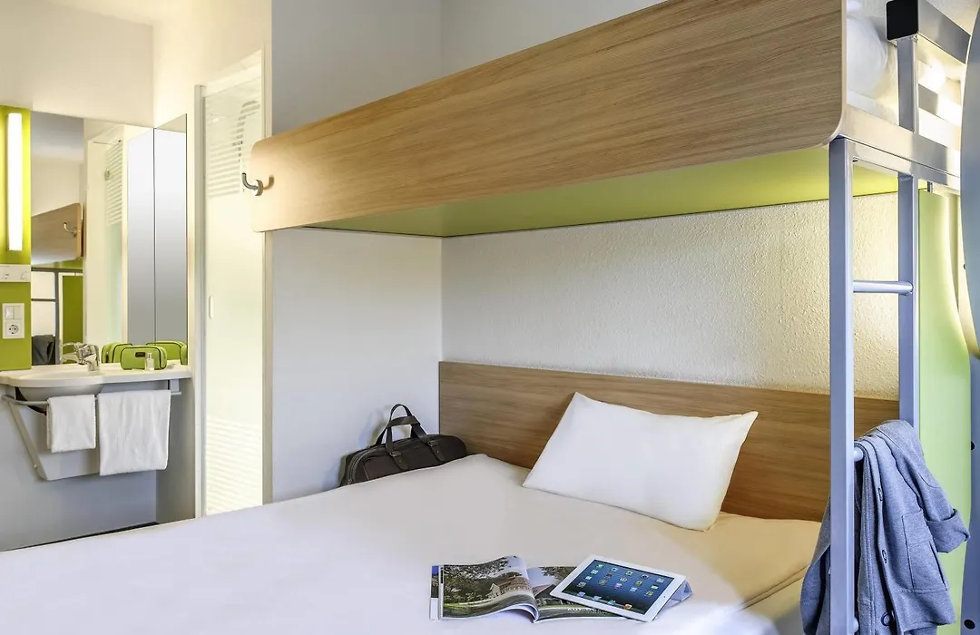 Ibis Budget Portsmouth-1