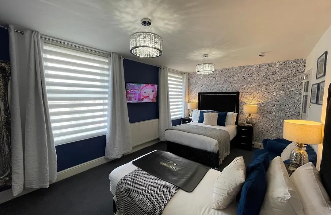 Sunnyside Guest House Southport - Winner Of Best B&B In The Country 2025-26-1
