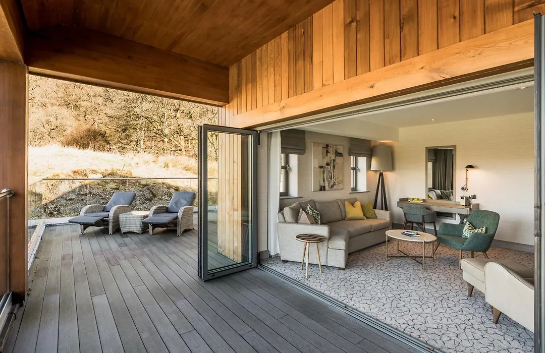 Lodore Falls Hotel & Spa-1