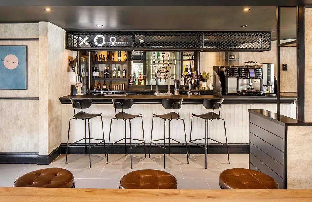 Ibis Wakefield East-Castleford, M62 J31-1