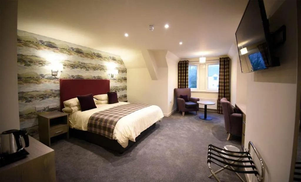 The Royal Hotel-1