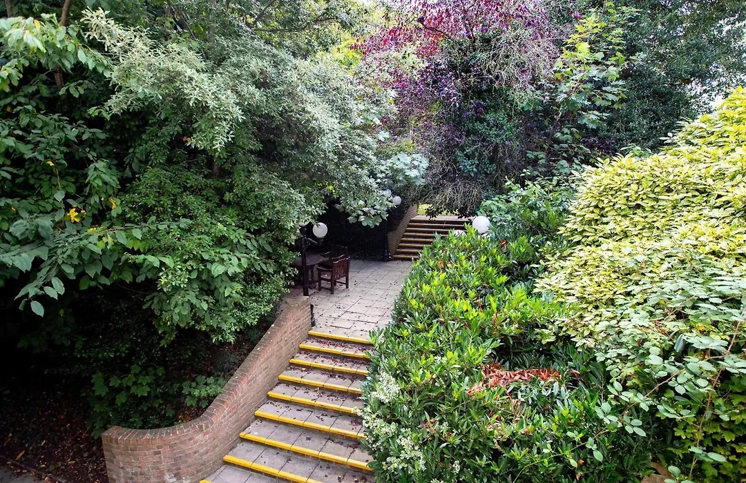 Mercure Thurrock Stifford Hall-1