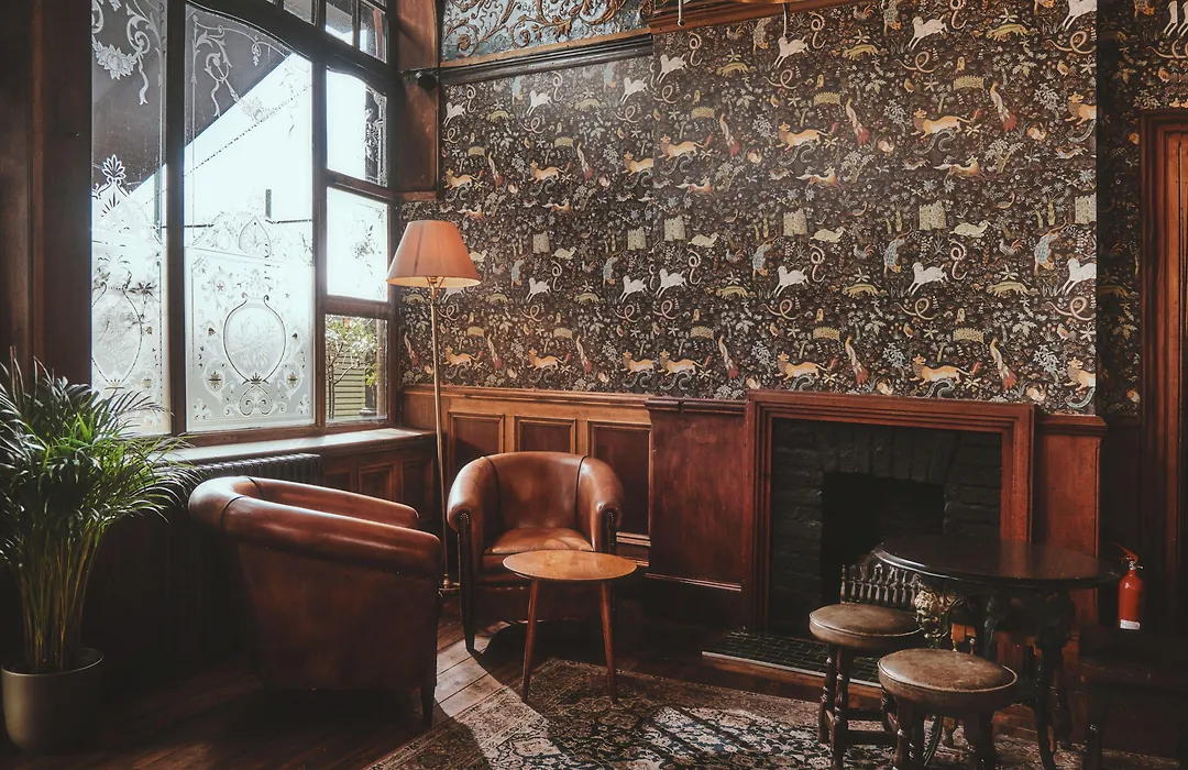 The Black Lion Pub&Boutique Guesthouse-1