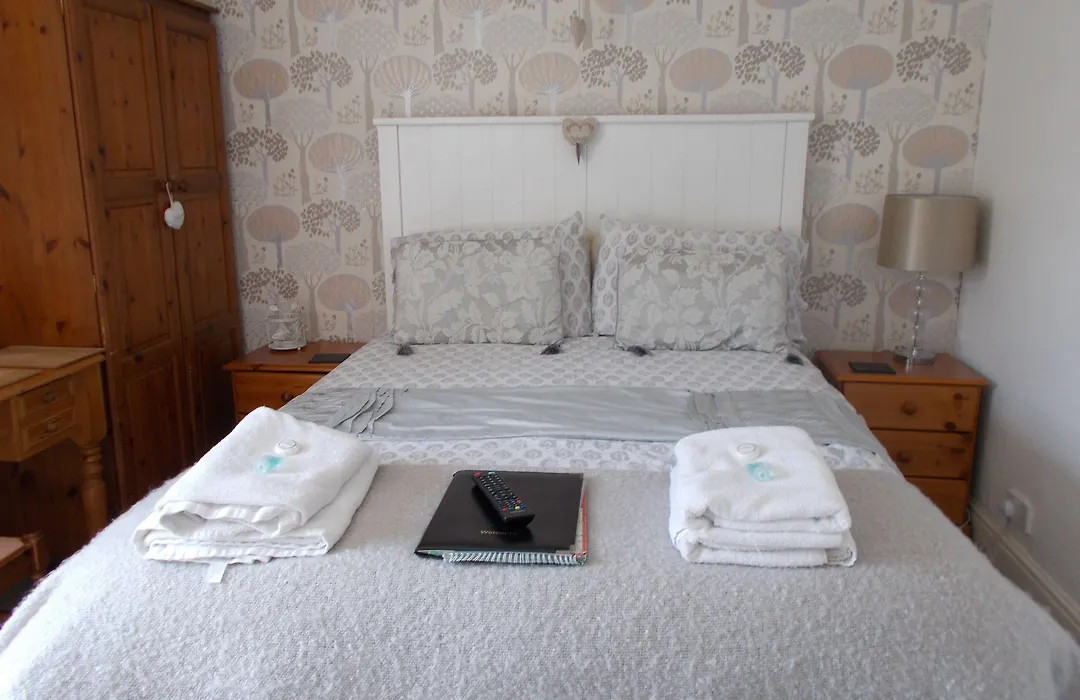 The White Lion Hotel-1
