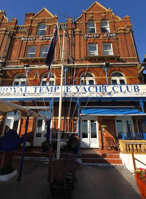 Royal Temple Yacht Club-1