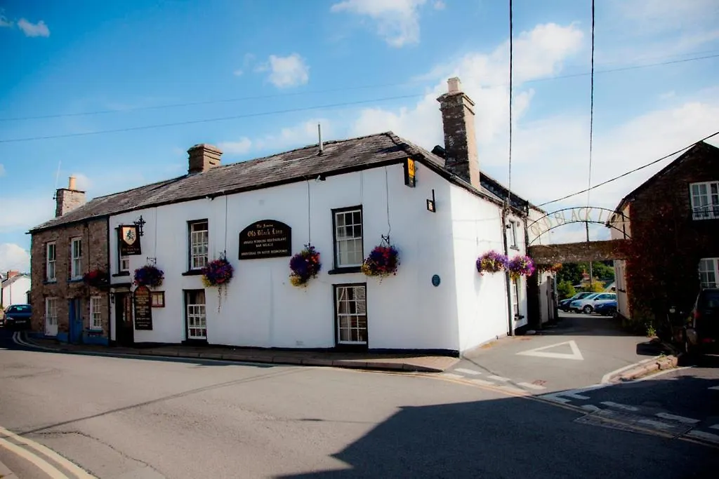 The Old Black Lion-1