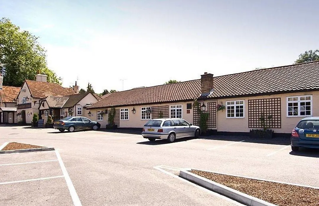 Premier Inn Bracknell - Twin Bridges-1