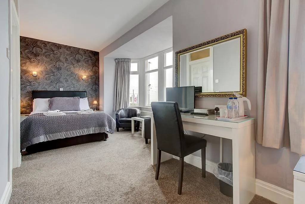 Windsor Park Hotel-1