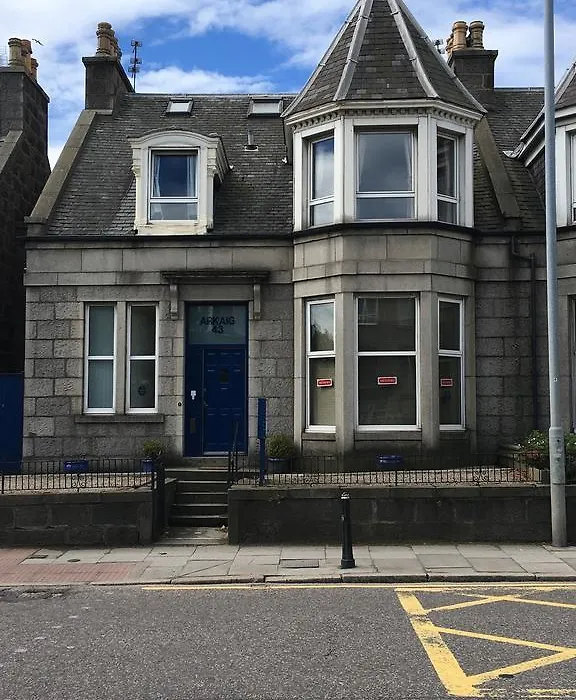 Arkaig Guest House-1