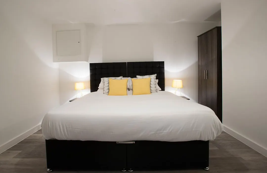 Caro Short Stay - Parker Street-1