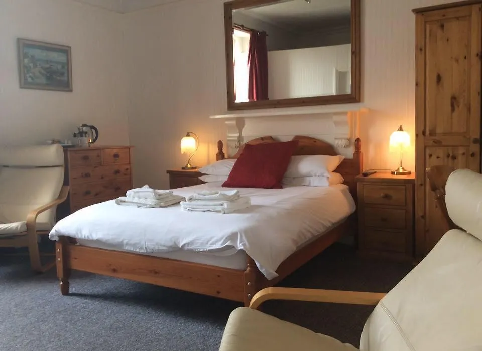 Cavell House Bed And Breakfast-1