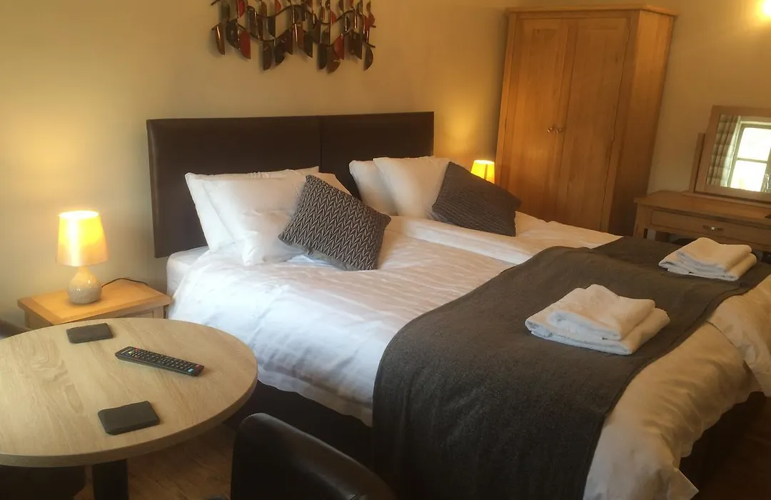 The Salford Inn-1