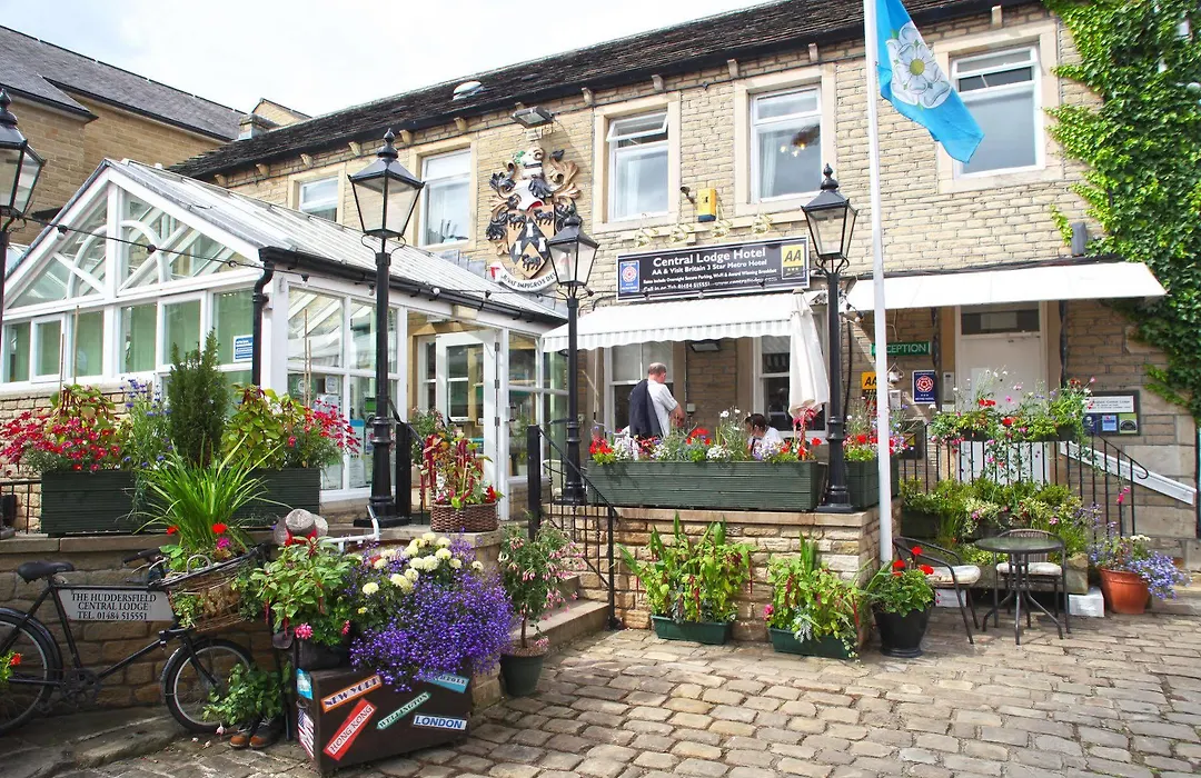 Huddersfield Central Lodge-1