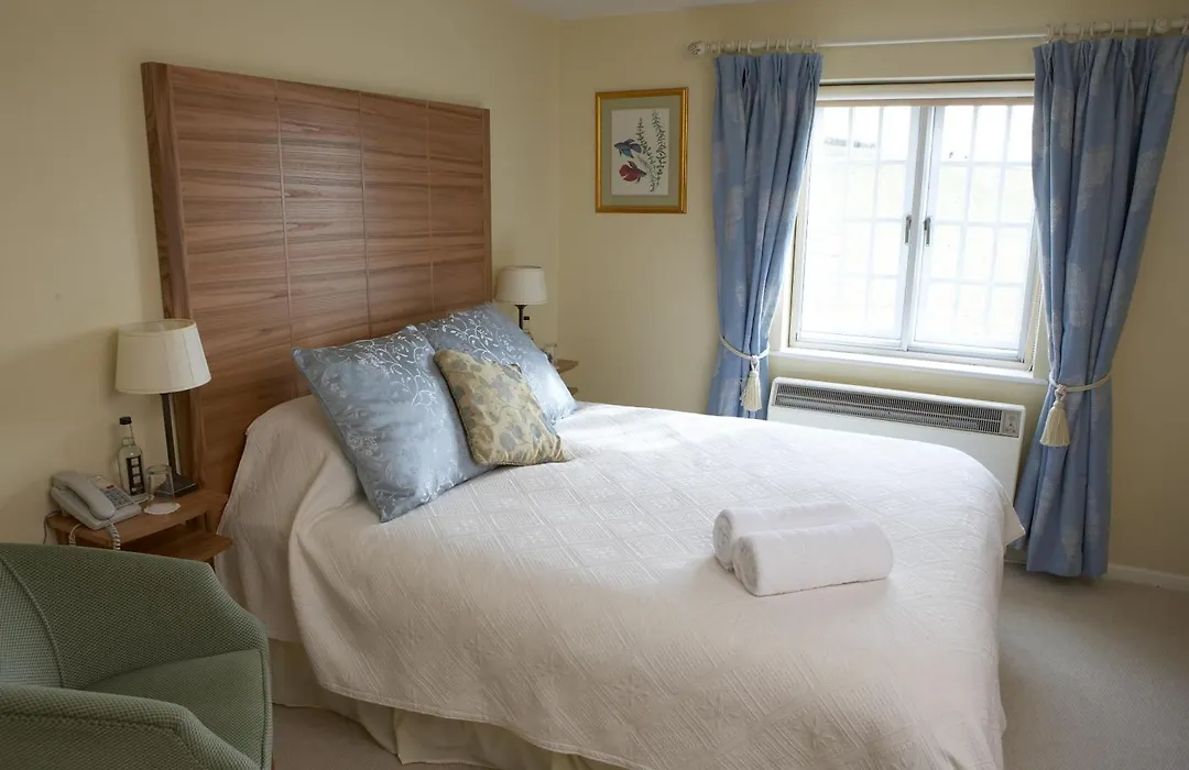Yalbury Cottage-1
