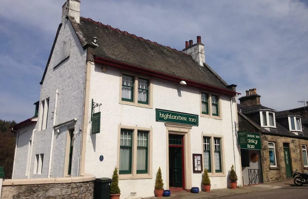 Highlander Inn-1