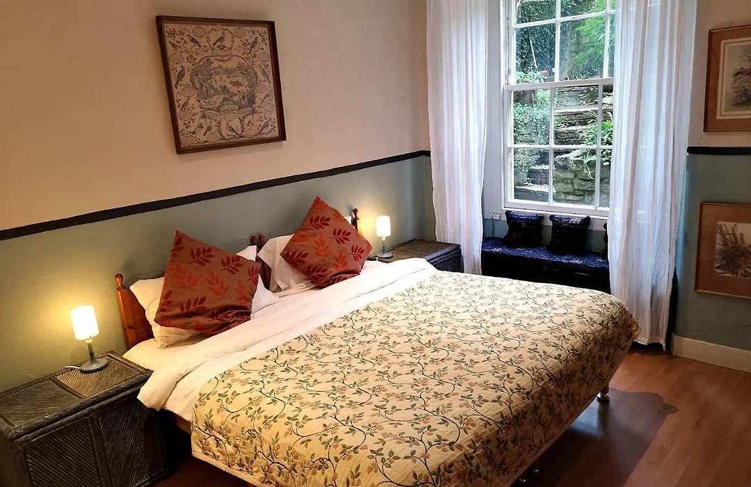 Dene Guest House, New Town-1