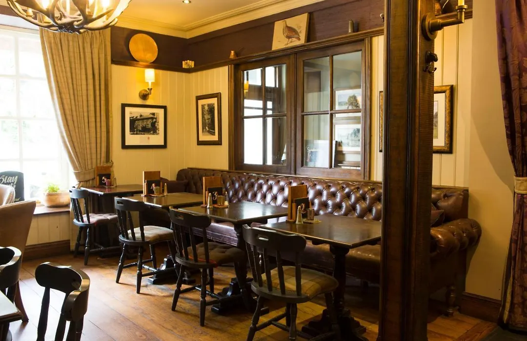 Saracens Head-1