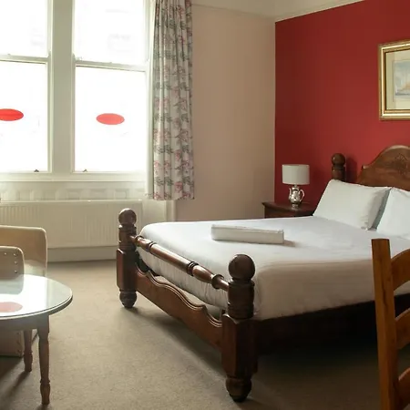 The Shakespeare Deluxe Hotel And Caribbean Restaurant Halifax-3