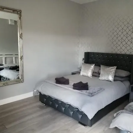 Cosgrove Bed & Breakfast-3