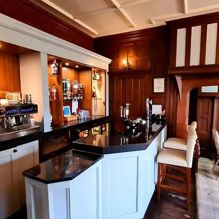 Farnham House Hotel-3