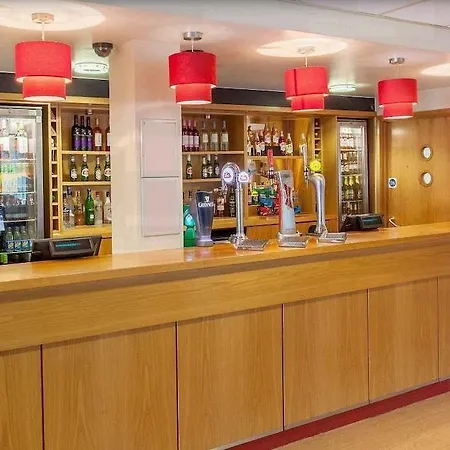 Ibis Budget London Heathrow Terminal 5-2