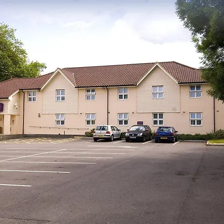 Premier Inn Bracknell - Twin Bridges-2