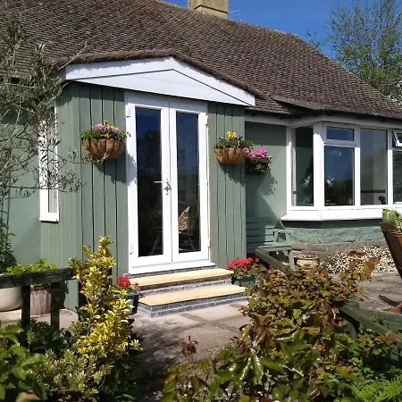 Tilly Cottage-3