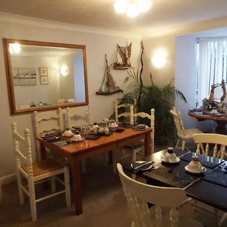 Corner House Guest House-2