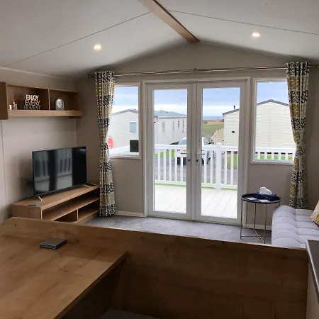 Whitley Bay 4 Berth Caravan-2