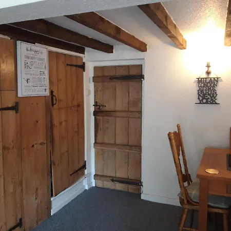 Rosedale Cottage-3