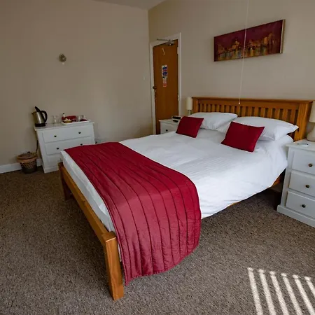 Claremont Guesthouse-3