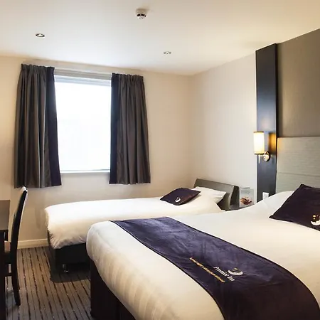 Premier Inn Southampton City Centre-2
