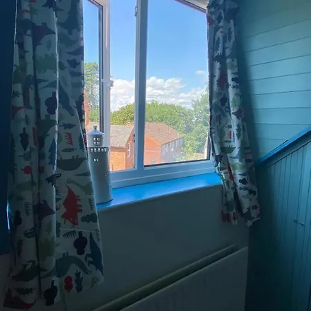 Tudor House, Central Skegness-2