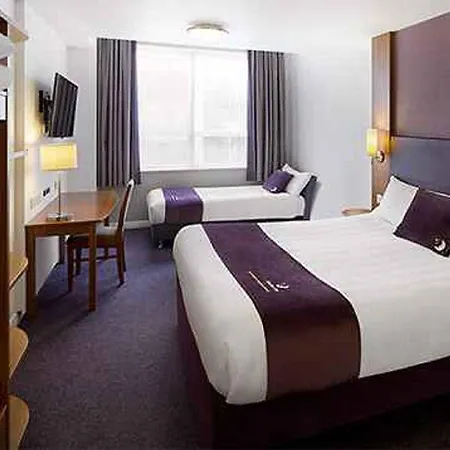 Premier Inn Belfast Titanic Quarter-3