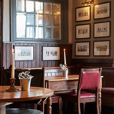 The Hoste And The Vine House Hotels-3