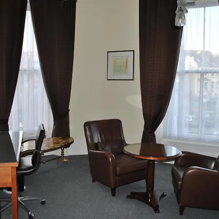 Town House Rooms-3