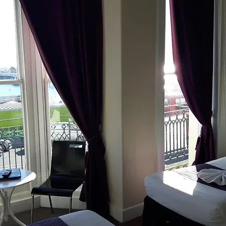 New Madeira Seafront Hotel-2