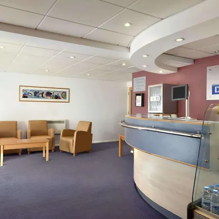 Days Inn By Wyndham Membury M4-2