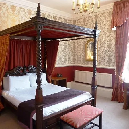 The George Hotel-2