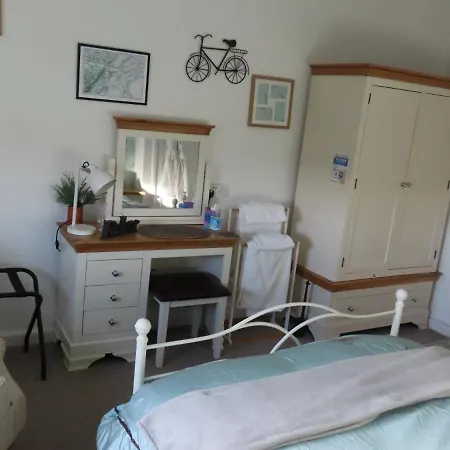 Alba B & B-2