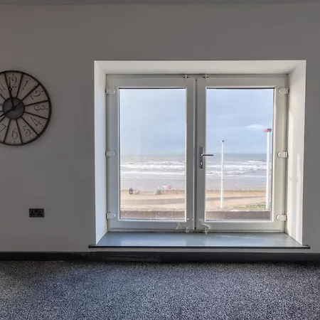 Residency Luxury Seafront Hotel-2