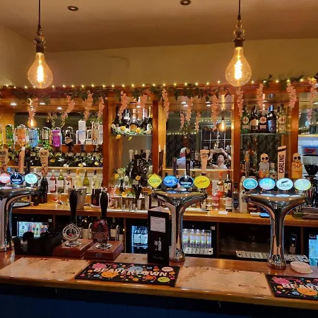 Vale Of York Restaurant And Rooms-3