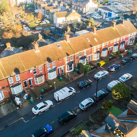 Heart Of Maidstone - Premium Double Rooms With Free Wi-Fi-3
