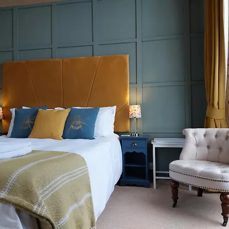Laston House-3